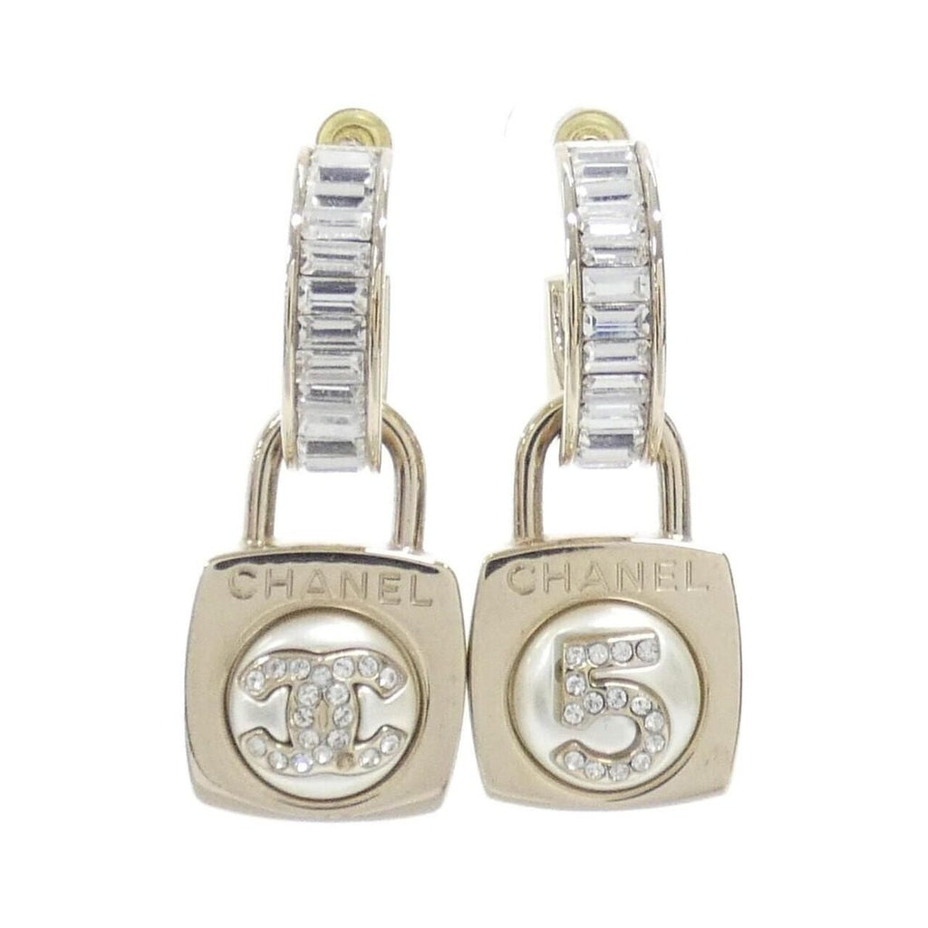 Chanel Earrings Gold