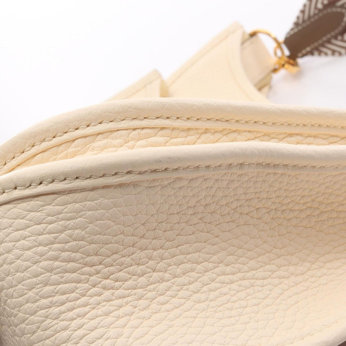 Hermes Shoulder Bag Evelyne 3 Trois PM Nata Etoupe Leather Ivory — view 8