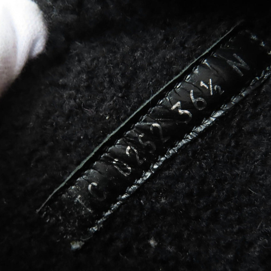 Louis Vuitton Snowdrop Boot Black — view 9