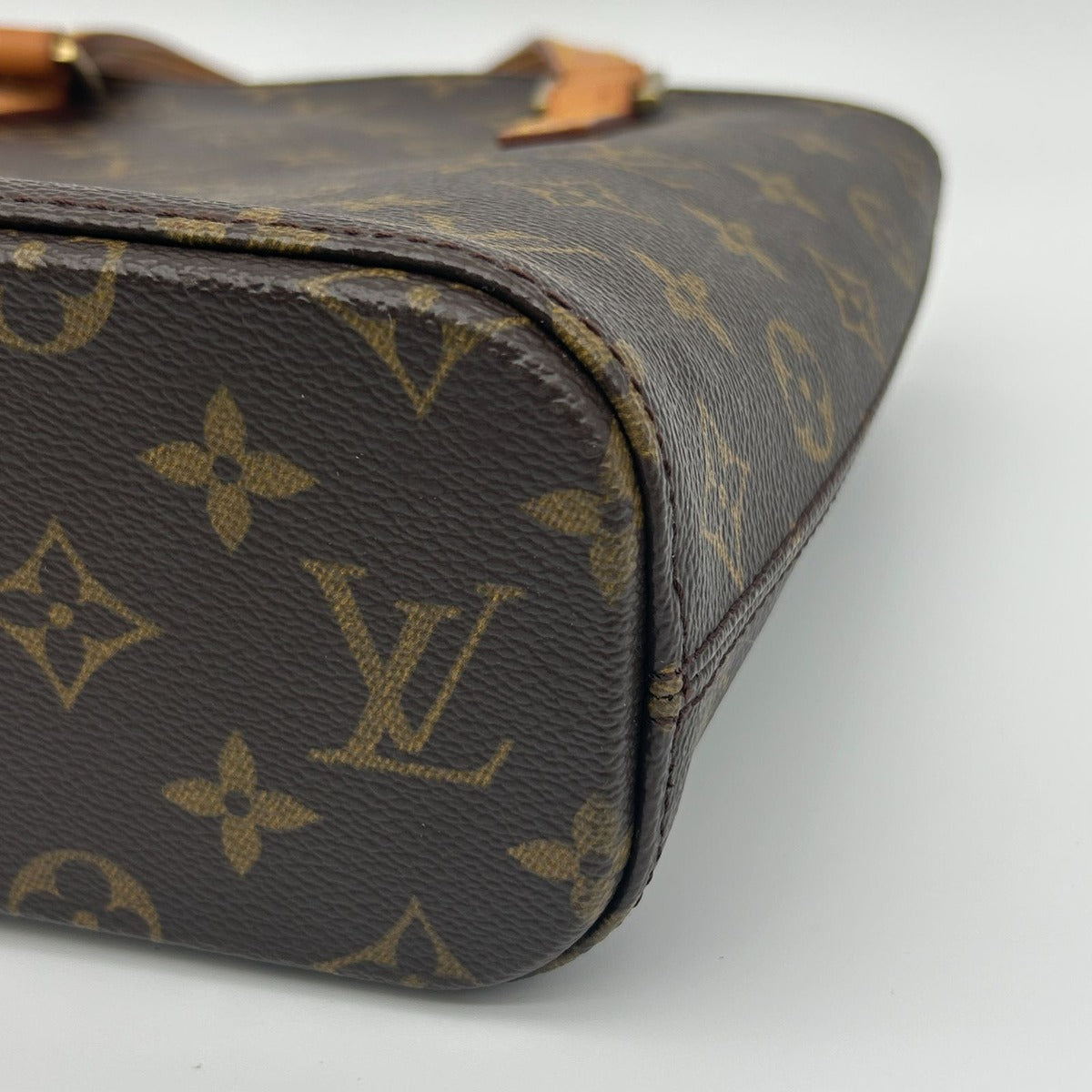 Louis Vuitton Vavin PM Tote — view 5