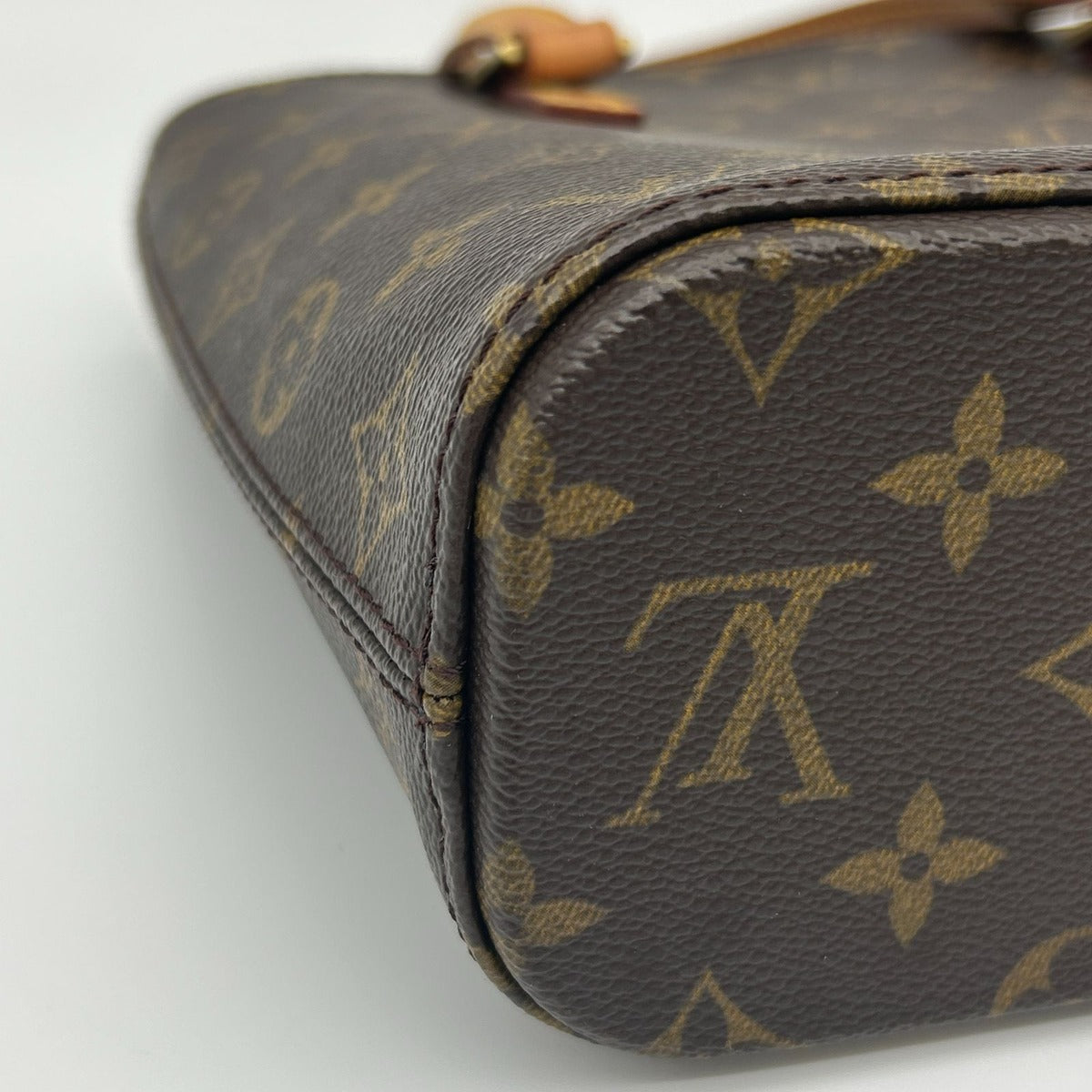 Louis Vuitton Vavin PM Tote — view 6
