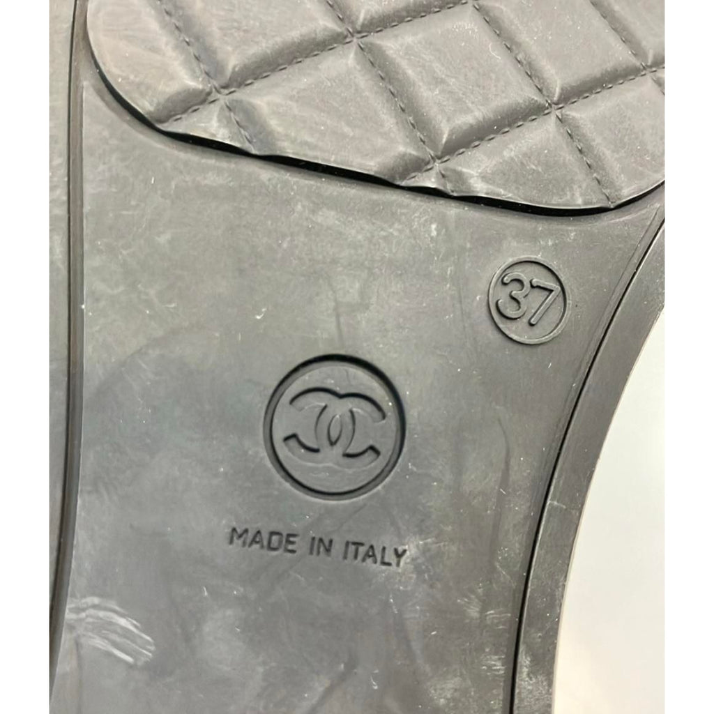 Chanel Long Rain Boots Quilted CC Logo 37 Brown — view 4