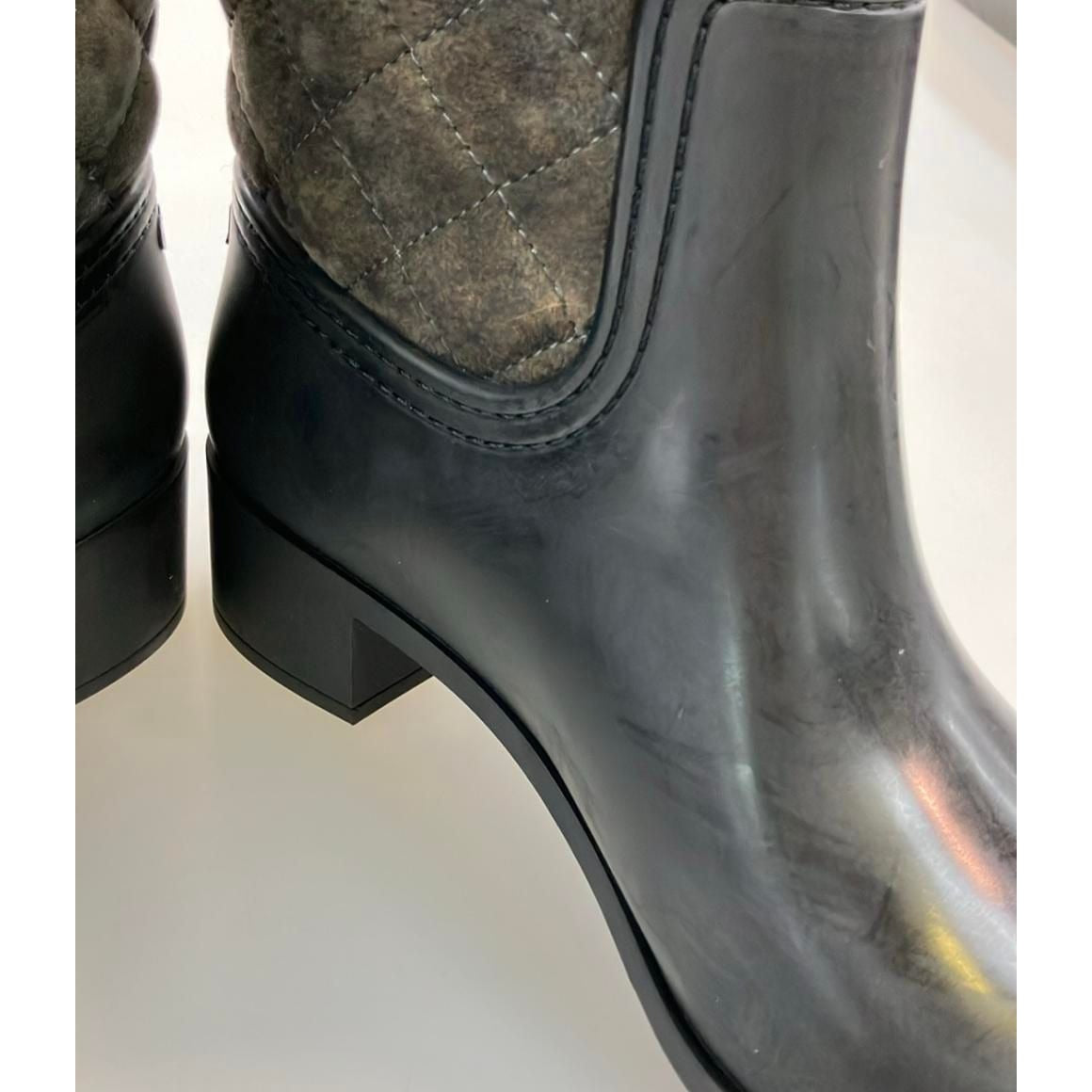 Chanel Long Rain Boots Quilted CC Logo 37 Brown — view 9