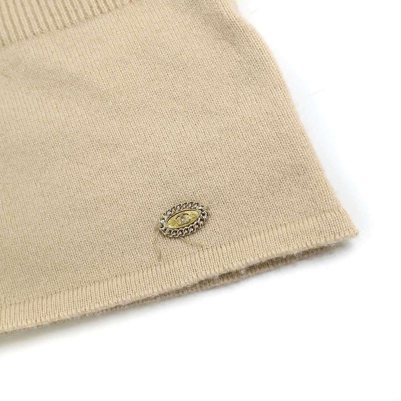 Chanel 2005 AW Camellia Corsage Cashmere Turtleneck Knit Sweater — view 6