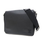 Louis Vuitton Taiga District PM