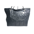 Chanel Stand Leather Che Bag