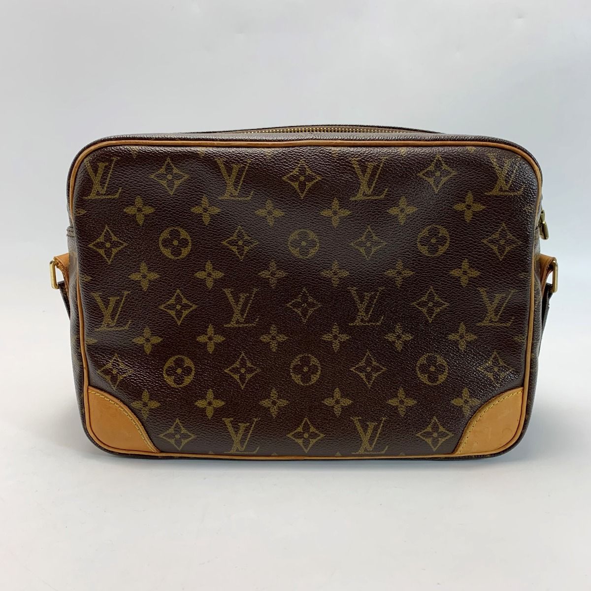 Louis Vuitton Monogram Nile Bag Shoulder — view 2