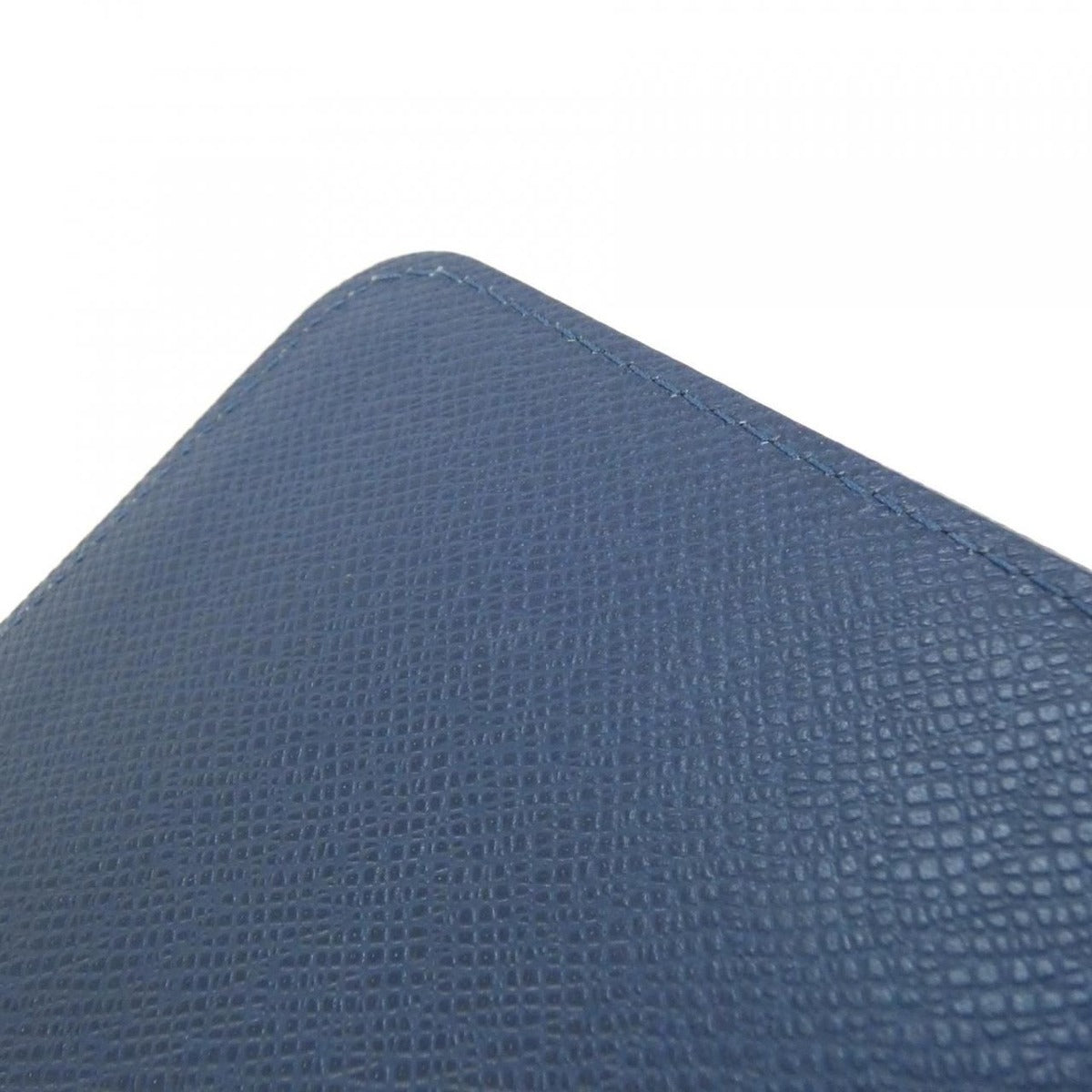 Louis Vuitton Taiga Zippy XL Wallet Ocean — view 6