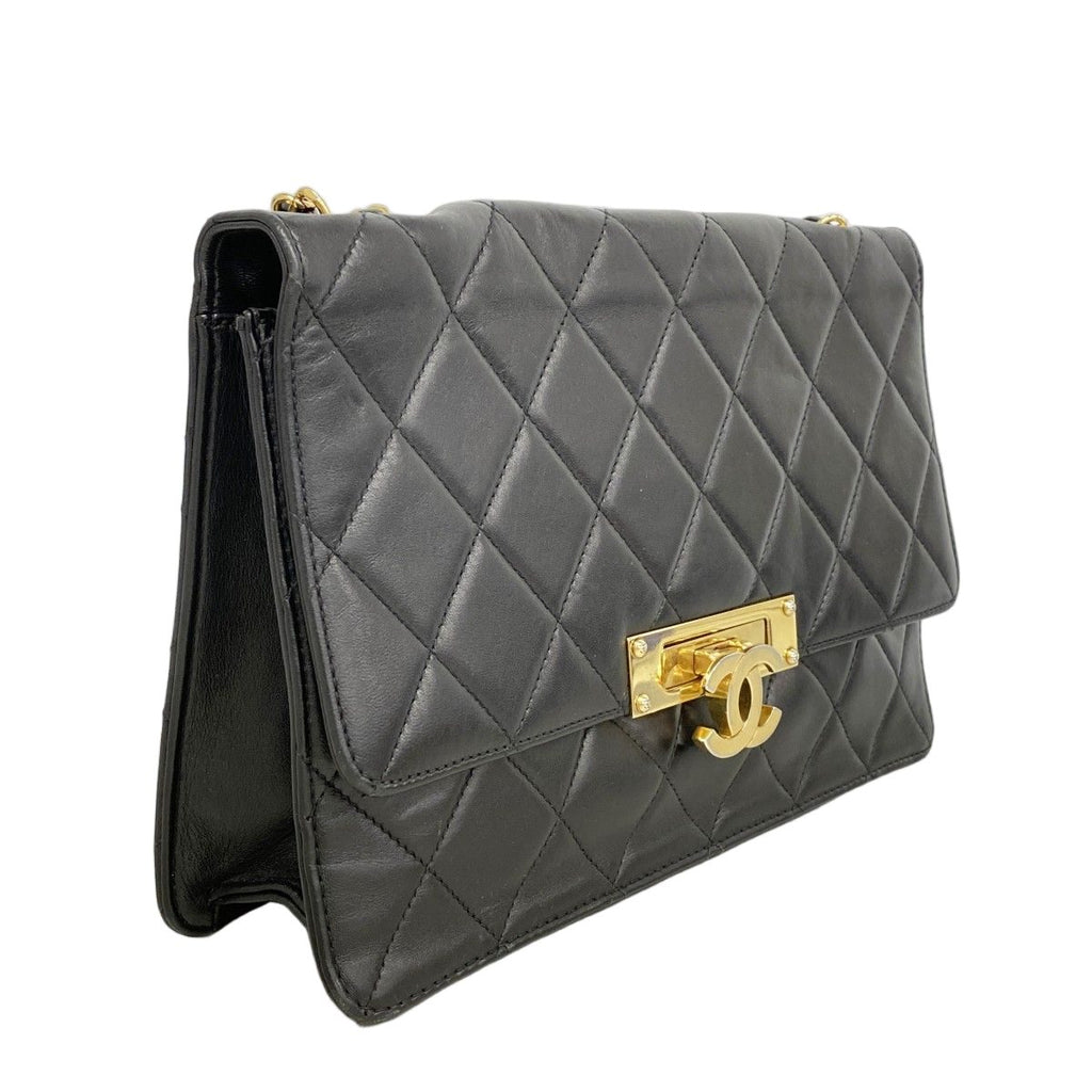 Chanel Shoulder Bag Quilted Lambskin Black Gold — view 2