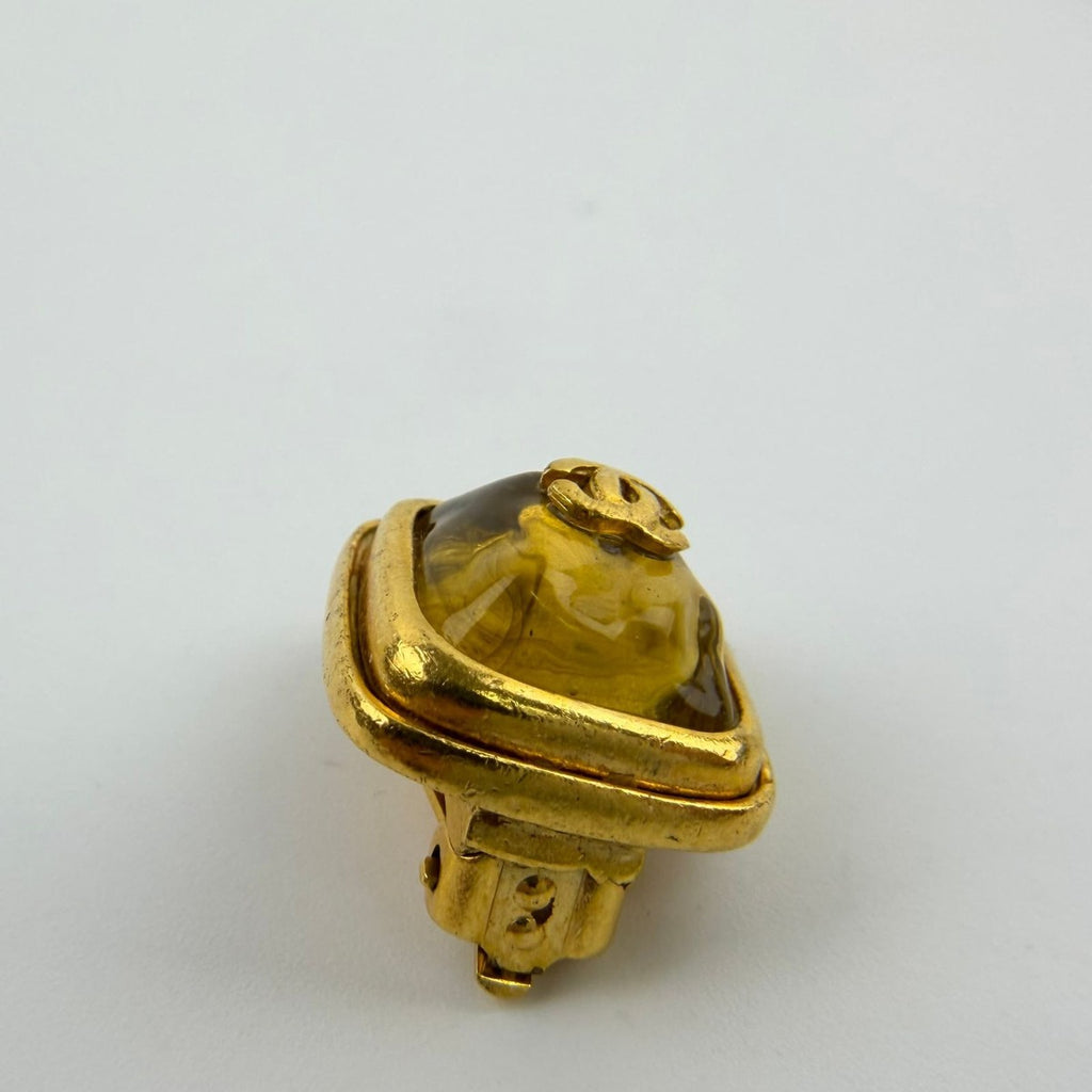 Chanel CC Logo One Earrings Gold Vintage — view 5