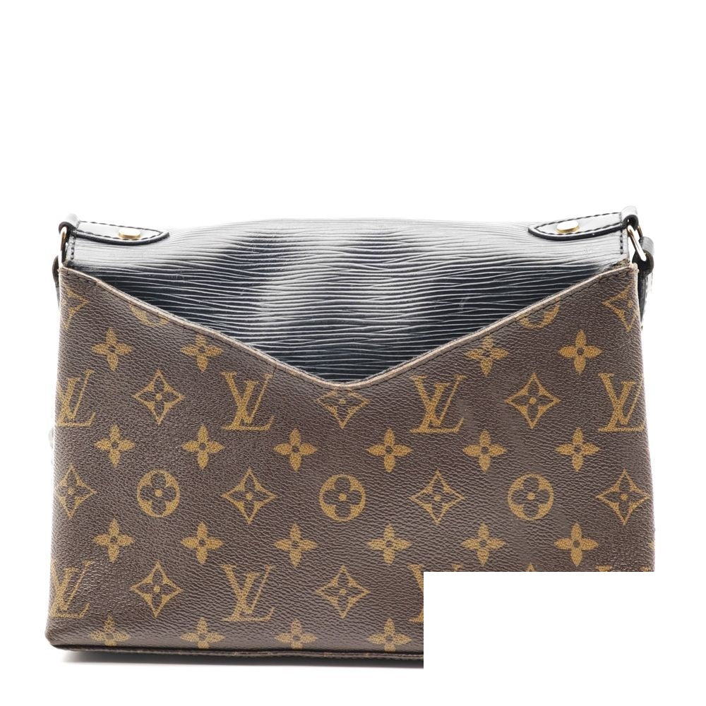 Louis Vuitton Shoulder Bag Monogram Canvas — view 3