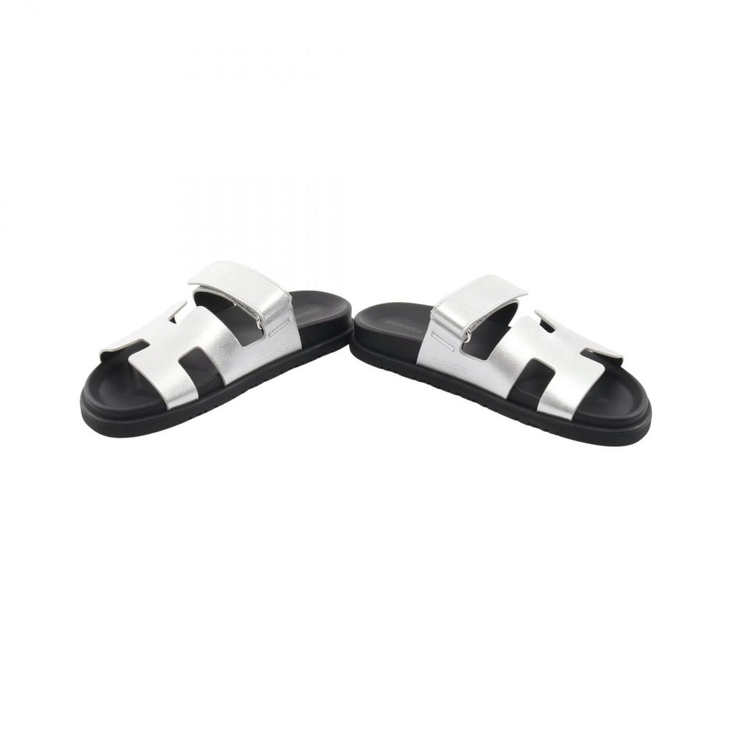 Hermes Sandals Chypre Silver Leather — view 3