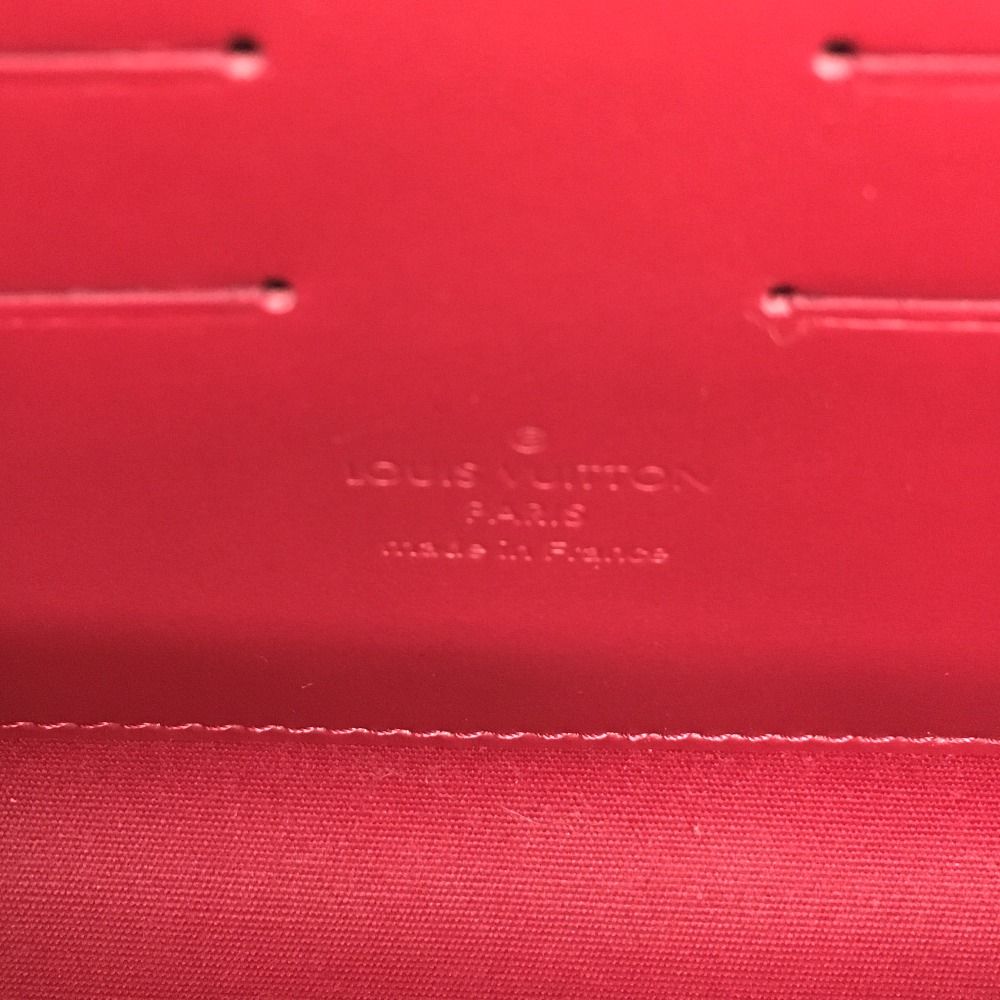 Louis Vuitton Wallet Clutch Red Vernis Ross More MM — view 9