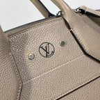 Louis Vuitton Handbag City Steamer MM Calfskin Galle Gray — view 4