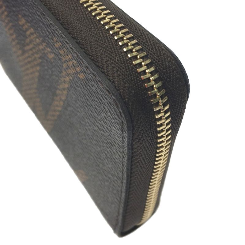 Louis Vuitton Monogram Giant Zippy Coin Purse — view 4