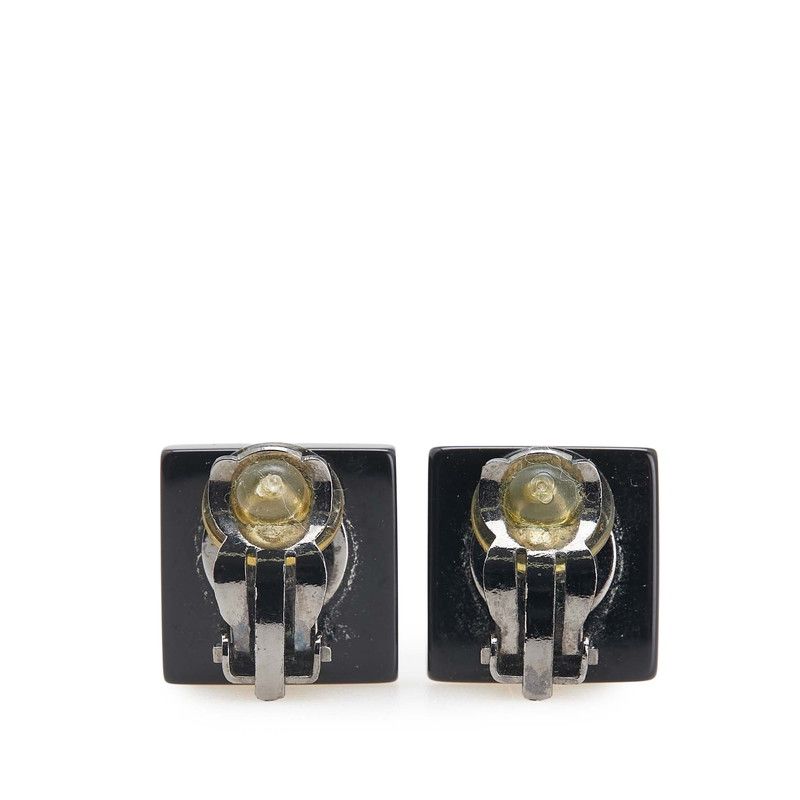 Chanel Camellia Square Black Metal — view 2