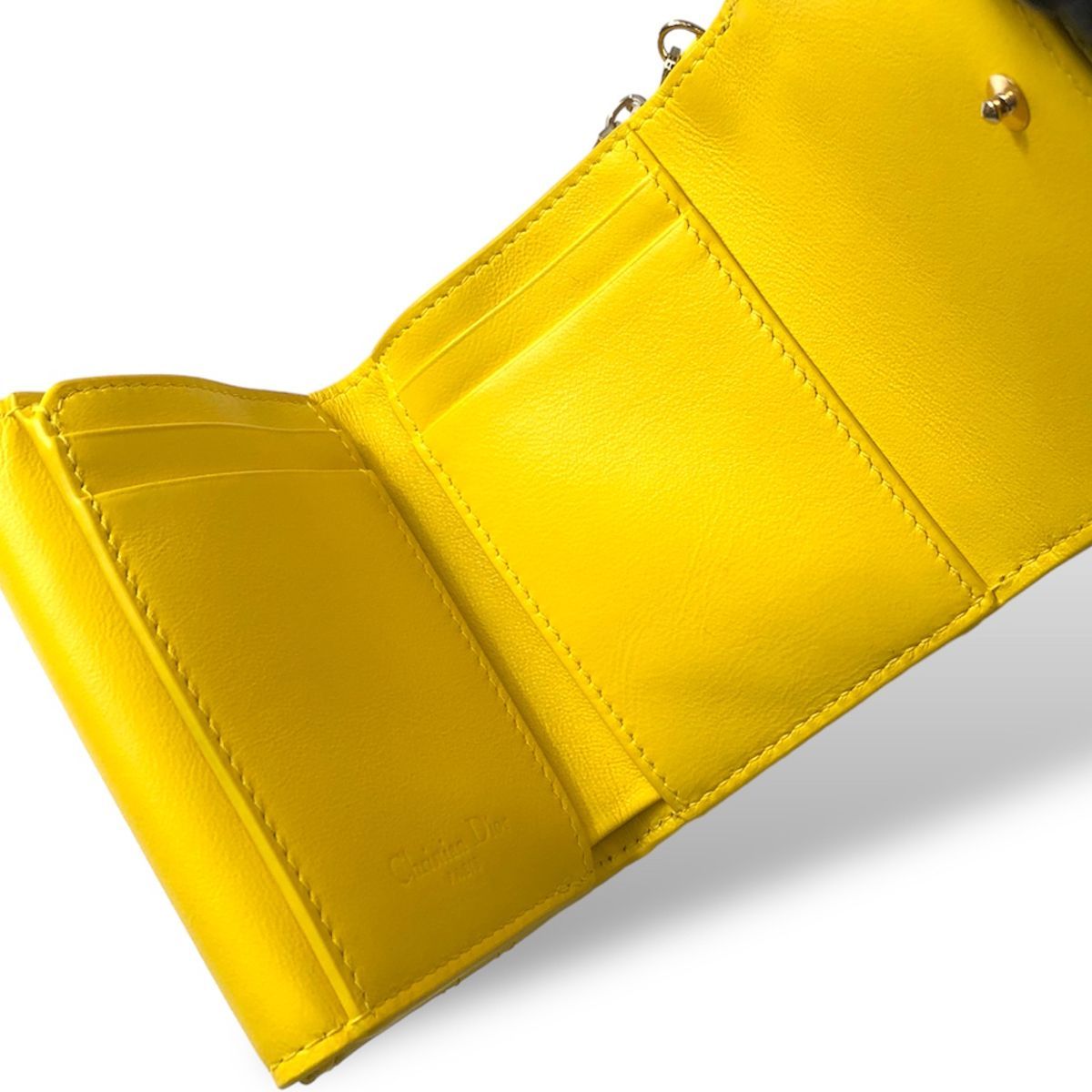 Dior Lady Lotus Wallet Cannage Patent Calfskin Trifold Handbag — view 6