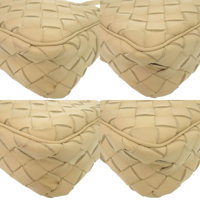 Bottega Veneta Intrecciato Leather Beige Shoulder Bag 1343 — view 5