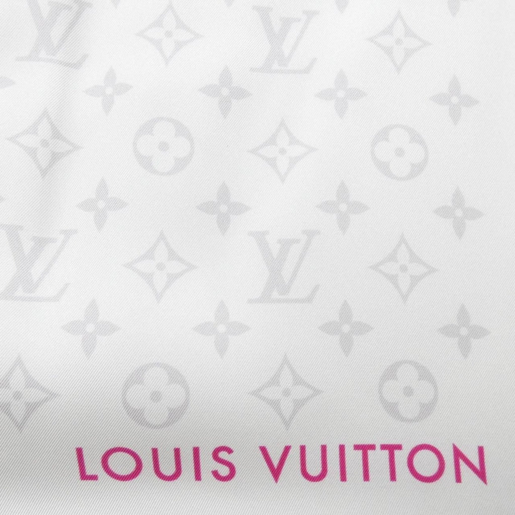 Louis Vuitton Carre Super Flat Scarf — view 2