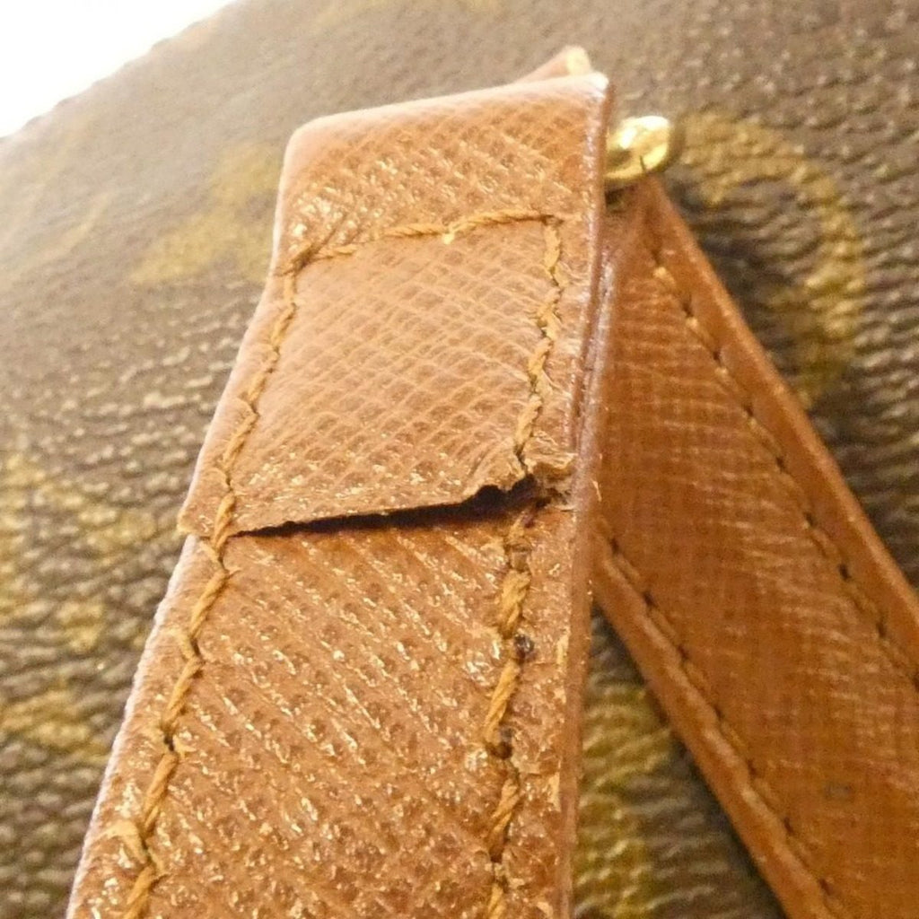 Louis Vuitton Monogram Papillon 30 cm Bag — view 7
