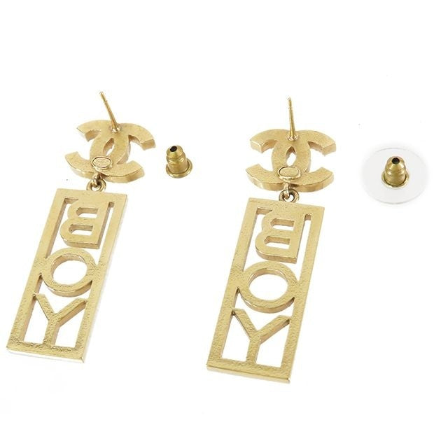 Chanel Earrings Gold Metal CC Logo Boy Plate — view 3
