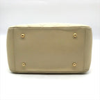Chanel CC Logo Quilted Chain Tote Hand Ivory — view 4