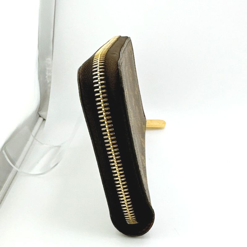 Louis Vuitton Monogram Round Zipper Zippy Wallet Long — view 3