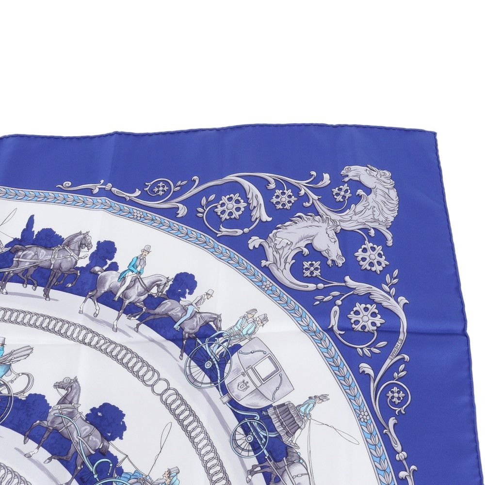 Hermes Reprint Carre 90 la Promenade de Longchamps Walk to Long Chien Silk — view 2