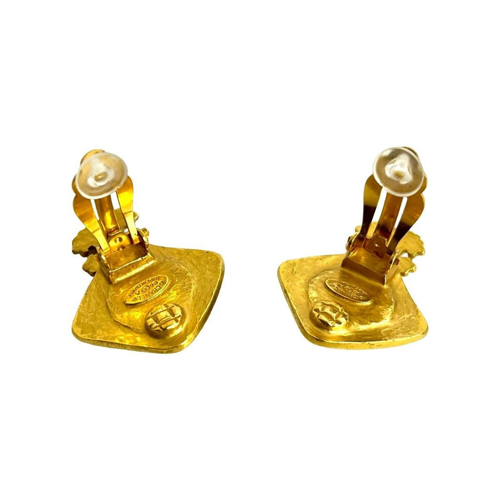 Chanel with Rice CC Logo Earrings Gold Brown — view 7
