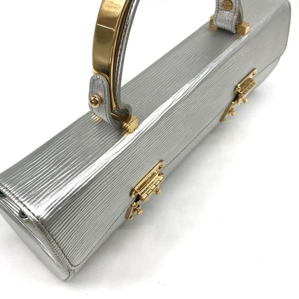 Louis Vuitton Epi Galaxia Vanity Hand Bag Metallic Silver — view 7