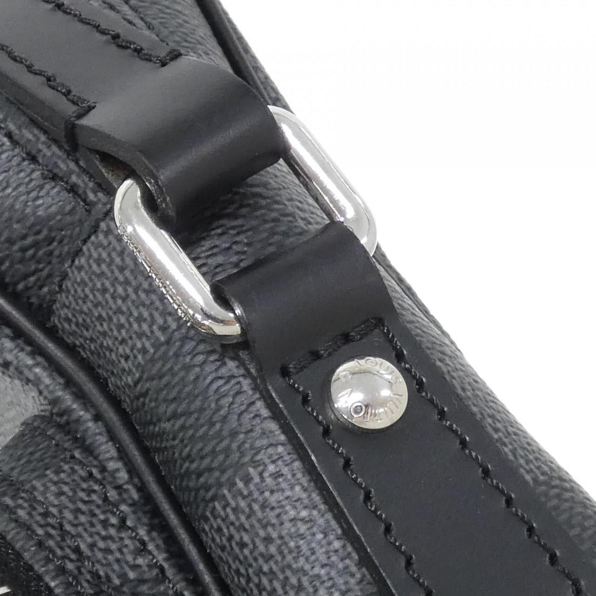 Louis Vuitton Damier Graphite Rem Shoulder Bag — view 5