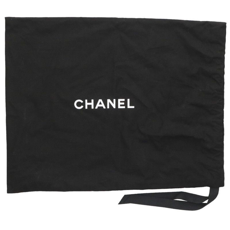 Chanel Quilted Leather Shoulder Bag — view 5