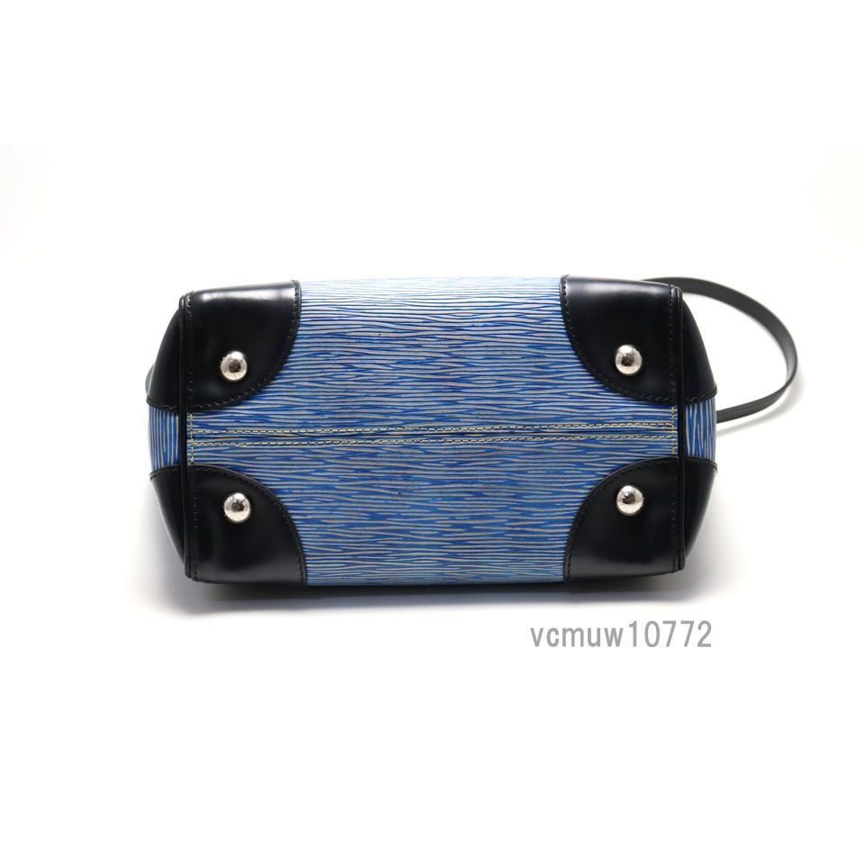 Louis Vuitton Epi Phoenix PM Leather 2-Way Handbag — view 3