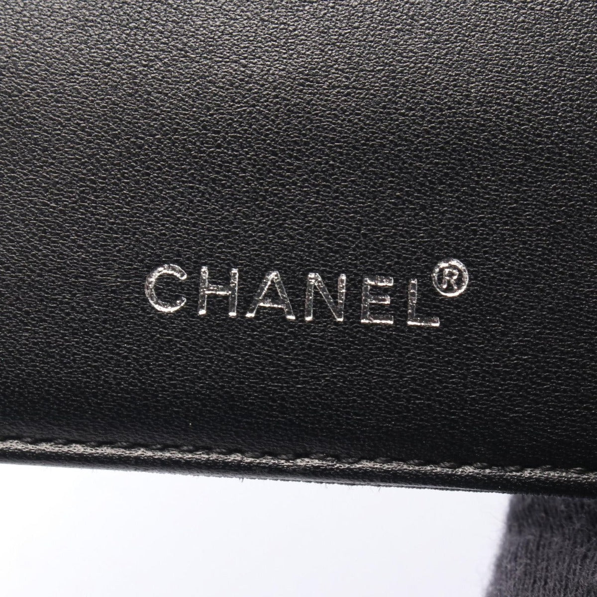 Chanel Bifold Wallet New Travel — view 4
