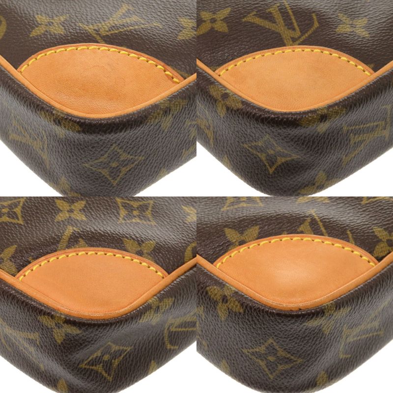 Louis Vuitton Danube Monogram Shoulder Bag 1076 — view 3