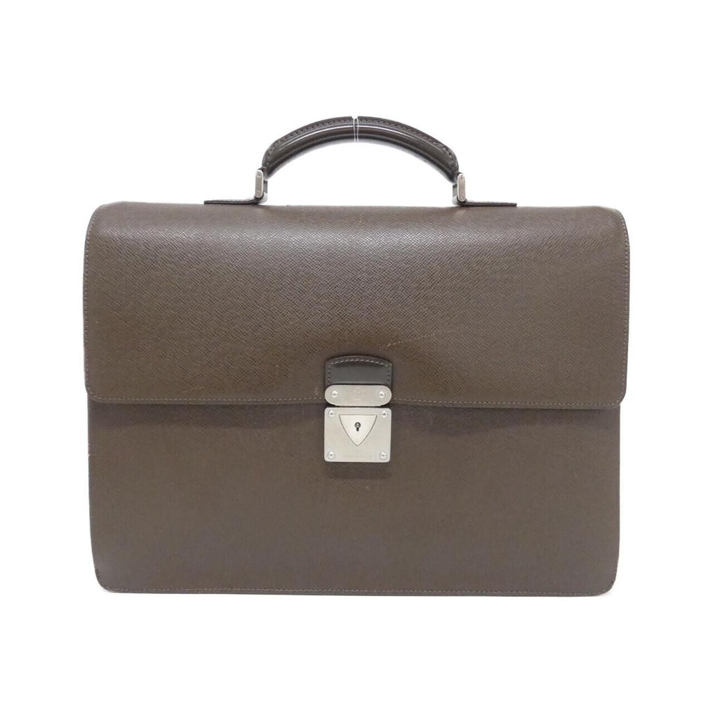 Louis Vuitton Taiga Robusto Bag Grizzly Mat