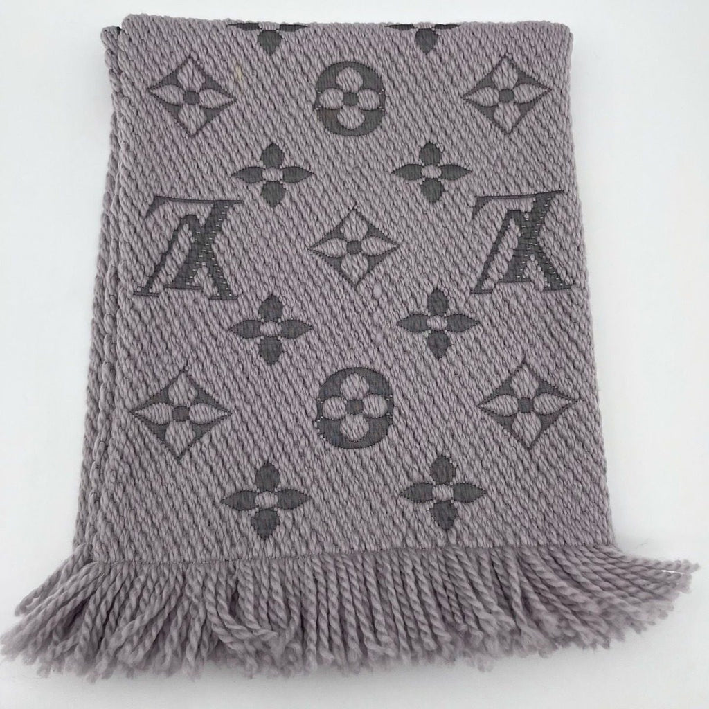 Louis Vuitton Echarpe Logo Mania Scarf Neckwear — view 2