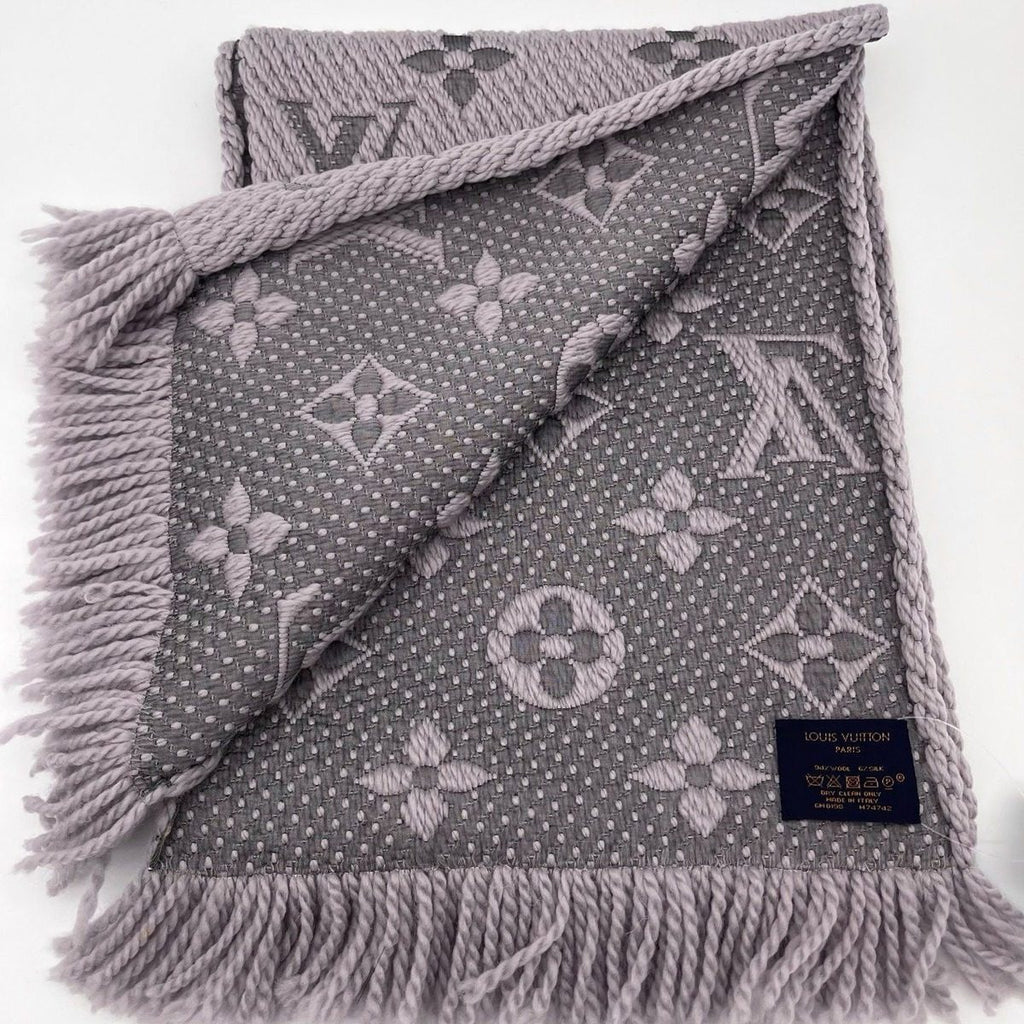 Louis Vuitton Echarpe Logo Mania Scarf Neckwear — view 4