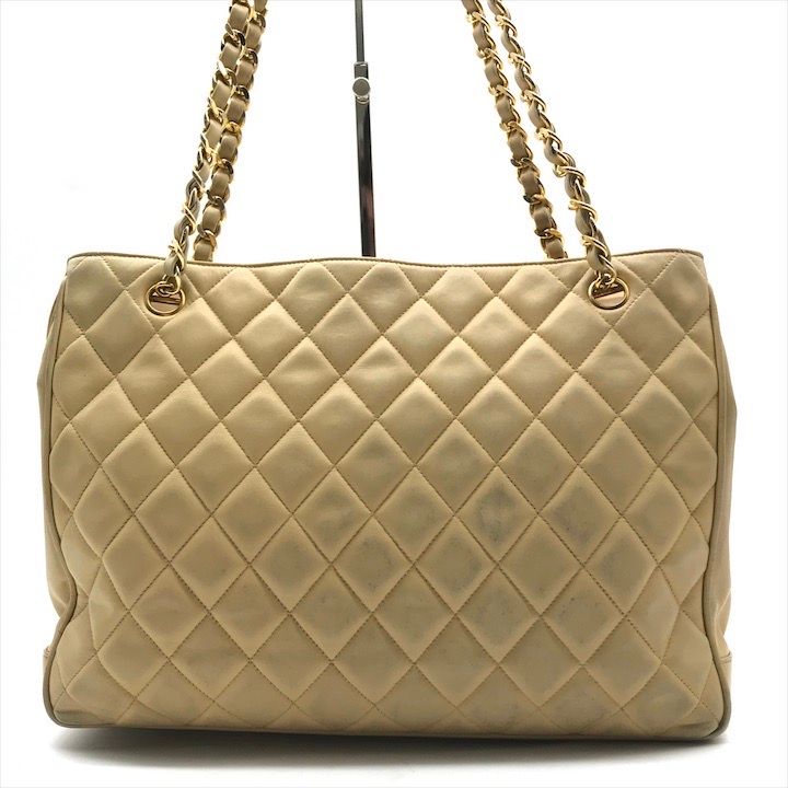 Chanel CC Logo Quilted Lambskin Chain Shoulder Bag Leather Beige — view 3