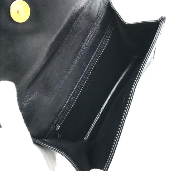 Chanel Chain Hand Bag CC Logo Black — view 8