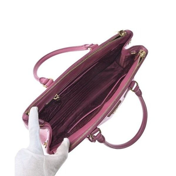 Prada Handbag Pink — view 5