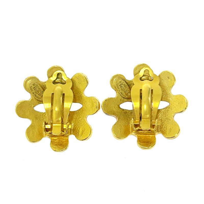 Chanel GP 94 P Coco Mark Earrings Gold — view 5