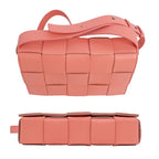 Bottega Veneta Cassette Shoulder Bag Maxi Intrecciato Pink — view 5