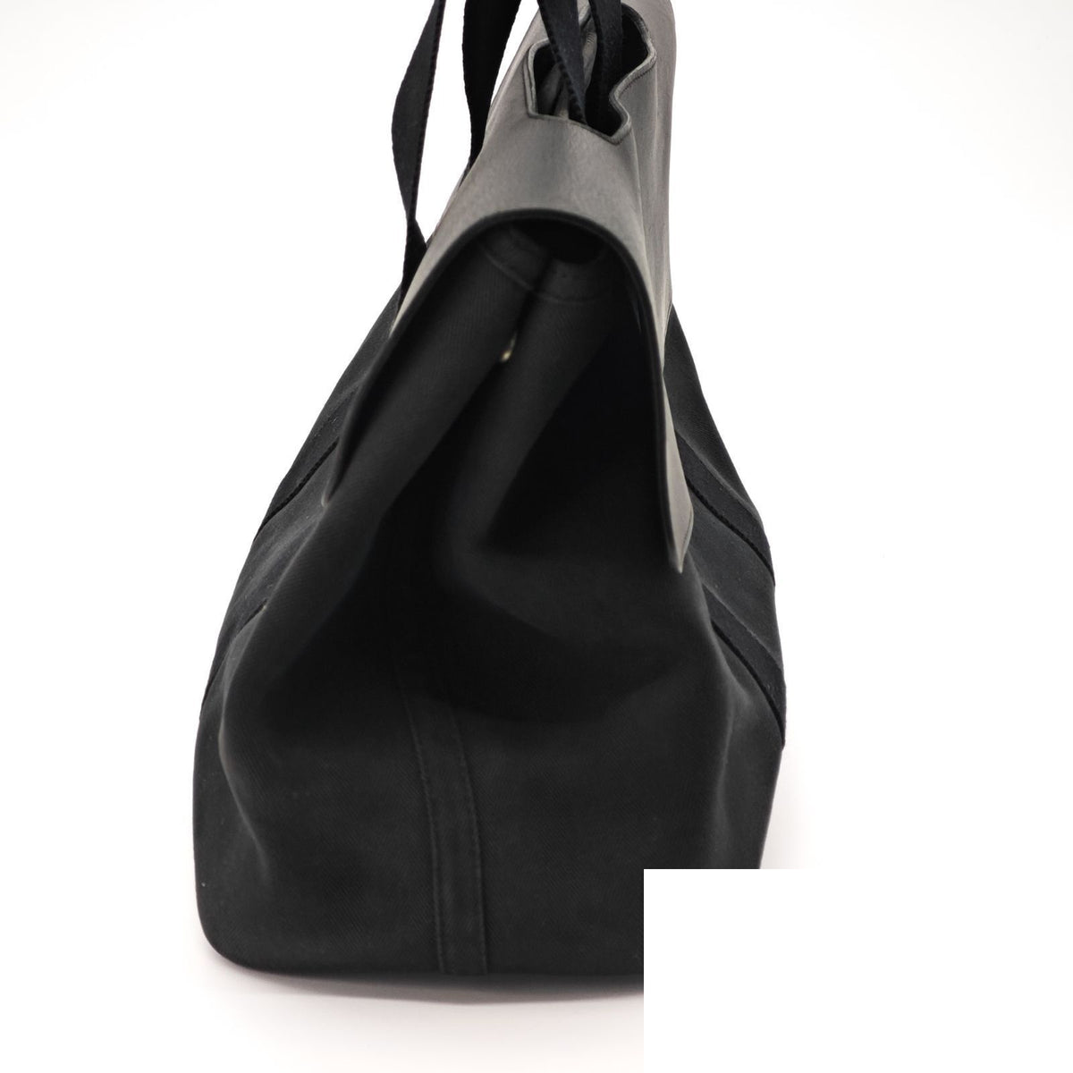 Hermes Valparaiso MM Bag Handbag Black Noir Bag — view 5