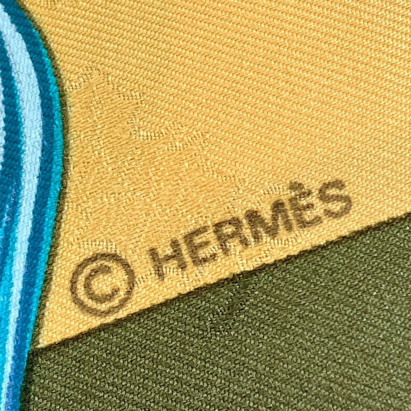 Hermes Carre 90 Scarf 100% Silk Plumes Et Grelots Feathers And Bells Green Beige — view 6