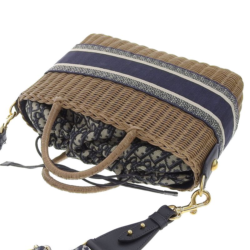 Dior 2-Way Basket Bag Shoulder — view 4