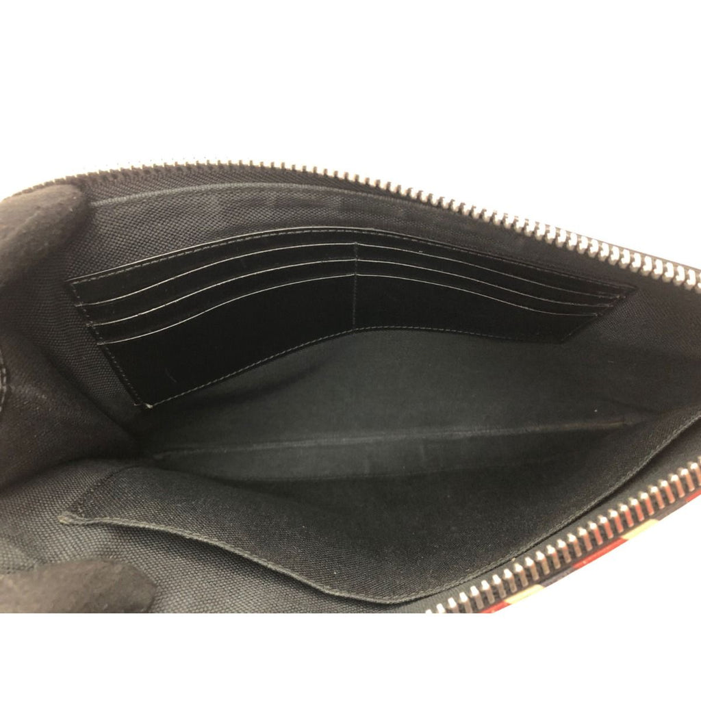 Gucci Clutch Bag GG Supreme Night Courier Taiga Patch — view 3
