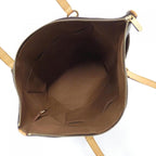 Louis Vuitton Monogram Totally MM Bag — view 8