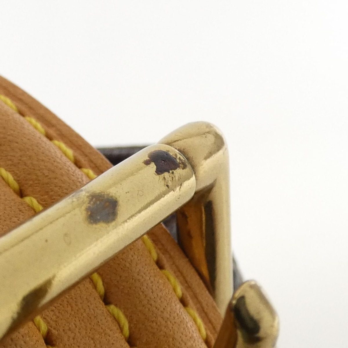 Louis Vuitton Monogram Viva-Cite MM Shoulder Bag — view 5