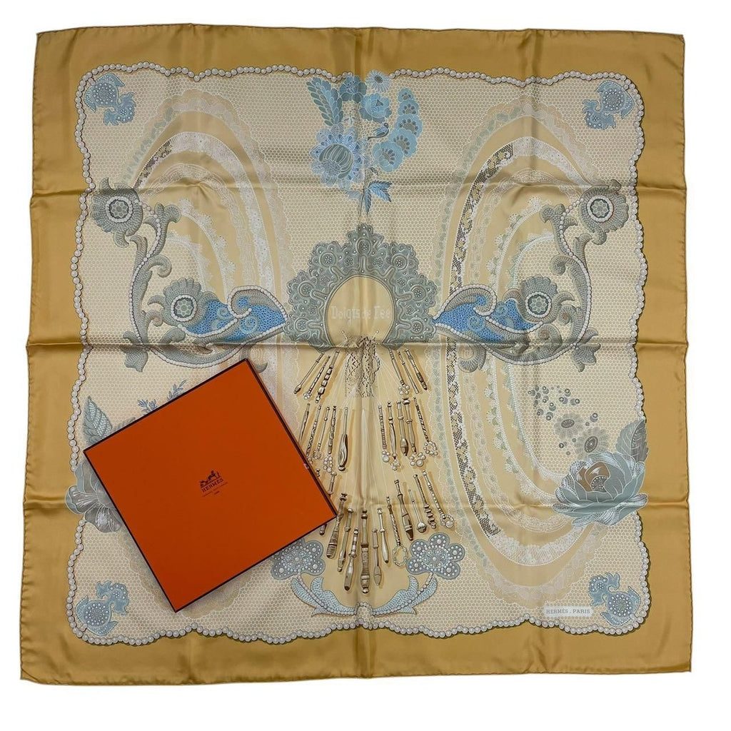Hermes Carre 90 Doigts de Fee Fairy Finger Scarf Silk Gold